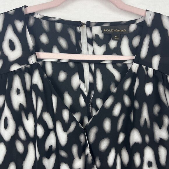 Bold Elements Wrap style Blouse Womens SZ XL Long sleeve Black White Boho Chic - Picture 13 of 16